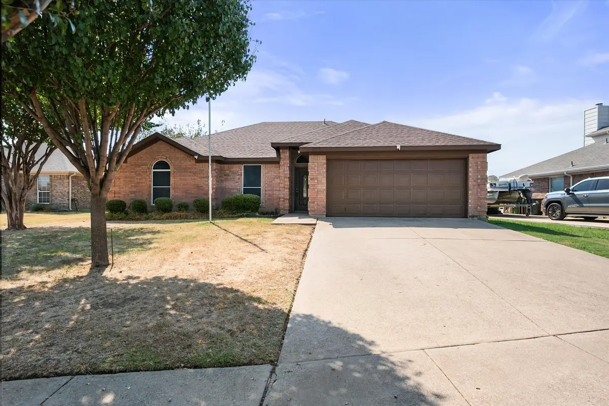 8031 Blue Duck Trail, Arlington, TX 76002 - #1