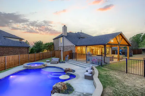 1011 Brighton Street, Roanoke, TX 76262