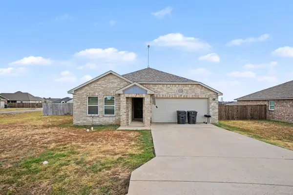 2409 Abigail Lane, Mabank, TX 75147