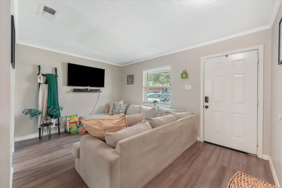 214 E Arkansas Street, Sherman, TX 75090 - #2