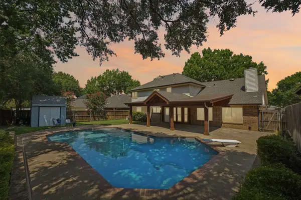 3231 Summerfield Drive, Grapevine, TX 76051