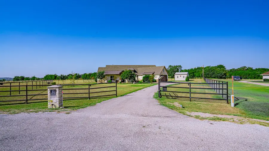 3609 Farm Land Court, Granbury, TX 76048 - #2