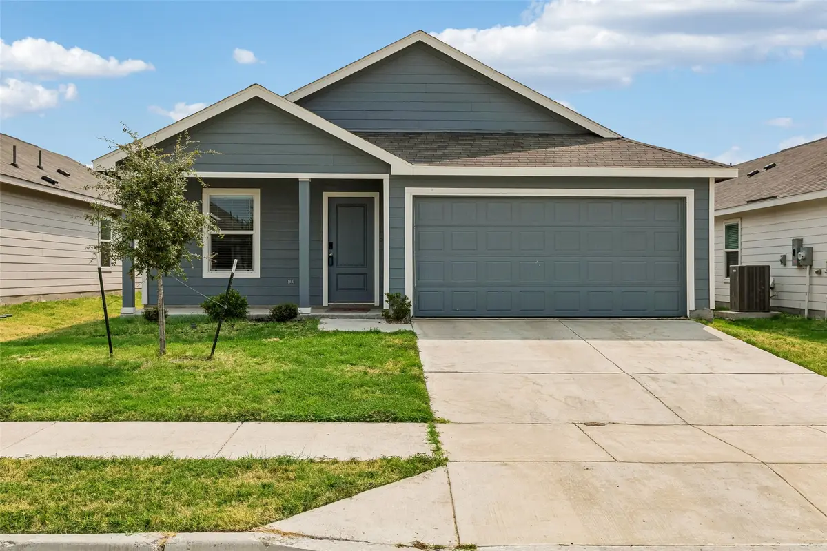 6811 Fairview Avenue, Princeton, TX 75407 - #1