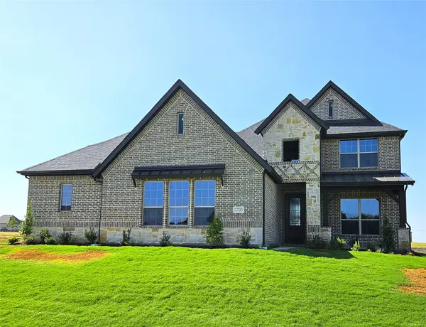 2705 Silo Lane, Van Alstyne, TX 75495