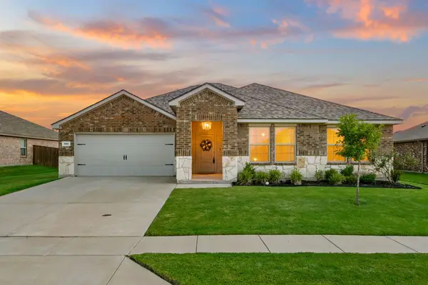 316 Duke Court, Fate, TX 75189