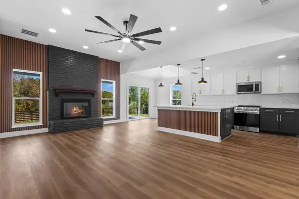 5000 Edgewater Drive, Rowlett, TX 75088 - #2