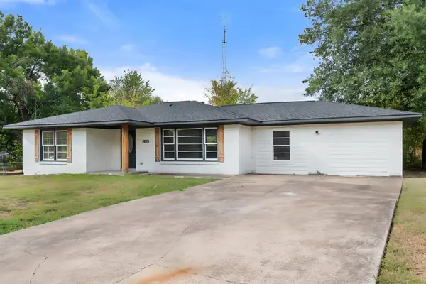 2922 College Circle, Corsicana, TX 75110