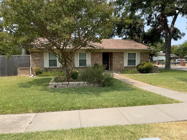 1633 Wisteria Way, Richardson, TX 75080