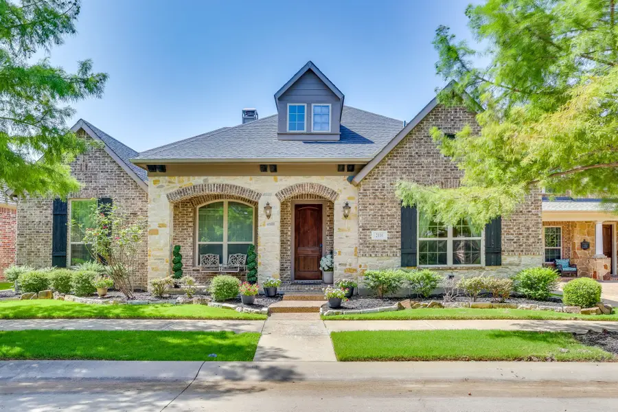 2016 Torin Street, Lewisville, TX 75056 - #2
