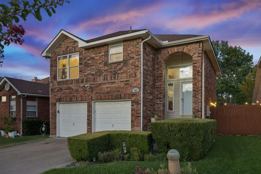 707 Meadowcreek Court, Garland, TX 75043 - #3