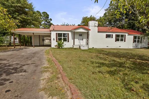 111 Walker Drive, Naples, TX 75568