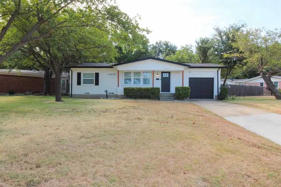 937 Burleson Street, Grand Prairie, TX 75050 - #2