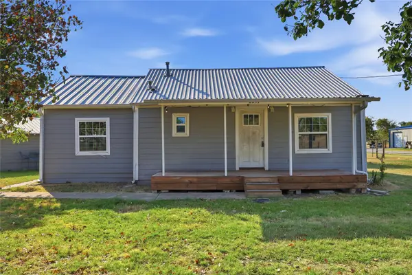 8099 Truet Street, Scurry, TX 75158