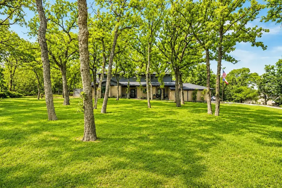 900 E Pioneer Circle, Argyle, TX 76226 - #3