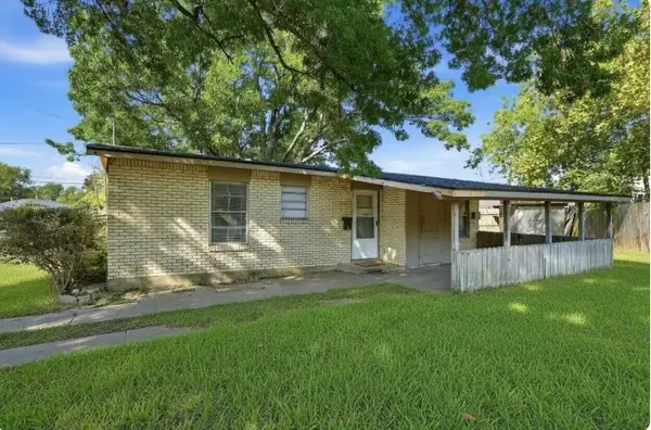 636 S Andrews Avenue, Sherman, TX 75090