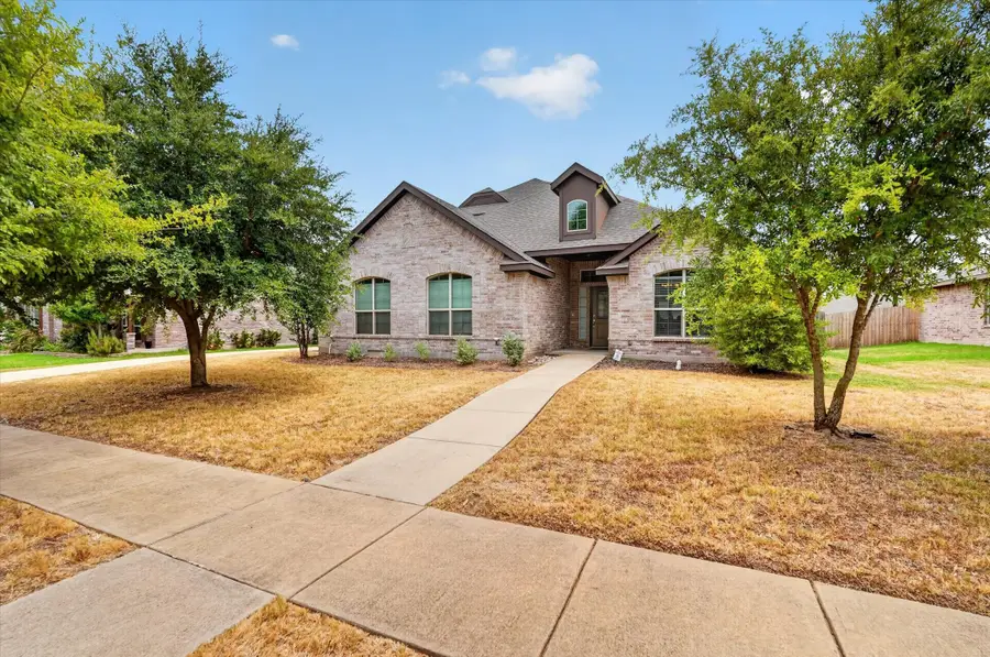 902 Mockingbird Lane, Glenn Heights, TX 75154 - #2