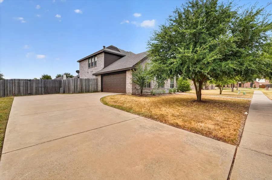 902 Mockingbird Lane, Glenn Heights, TX 75154 - #3