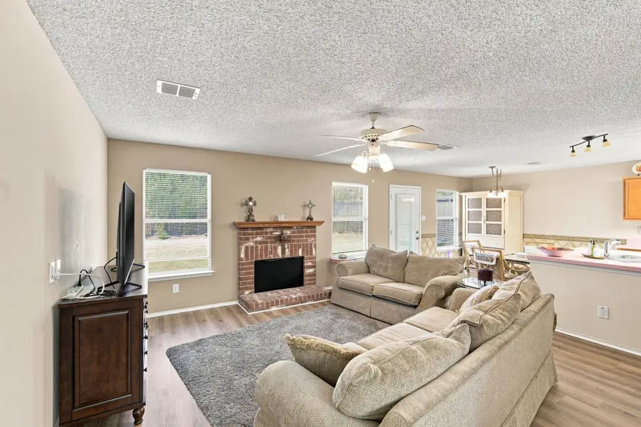 212 Armstrong Drive, Cedar Hill, TX 75104 - #3