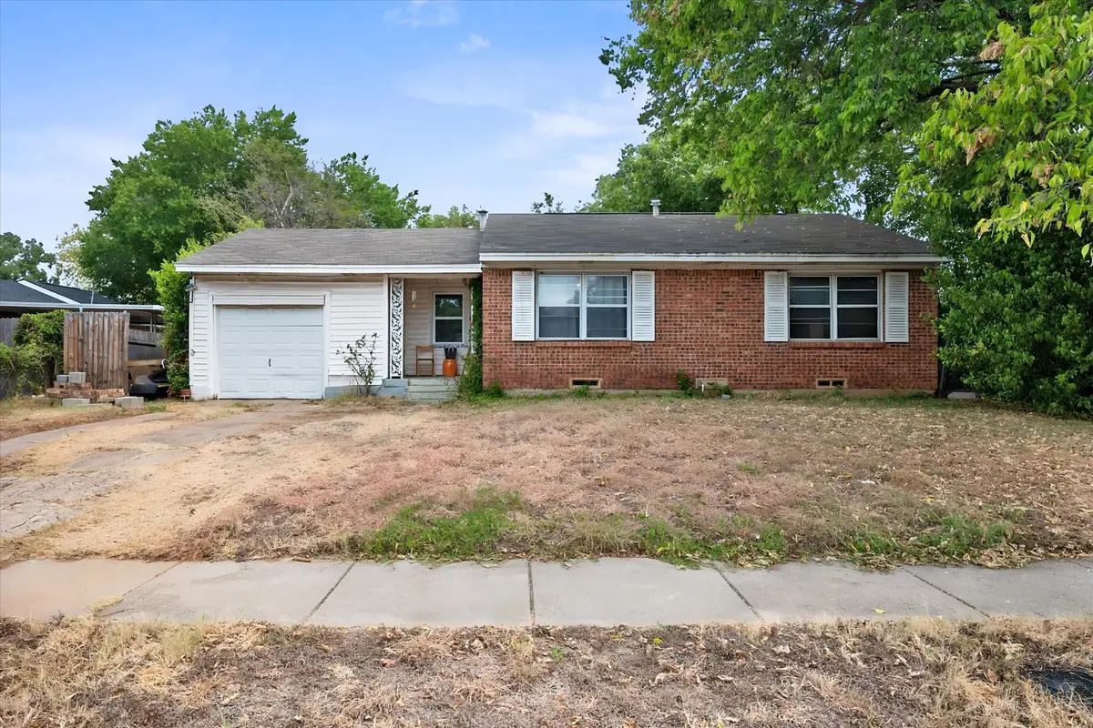 1405 Grace Street, Arlington, TX 76010 - #1