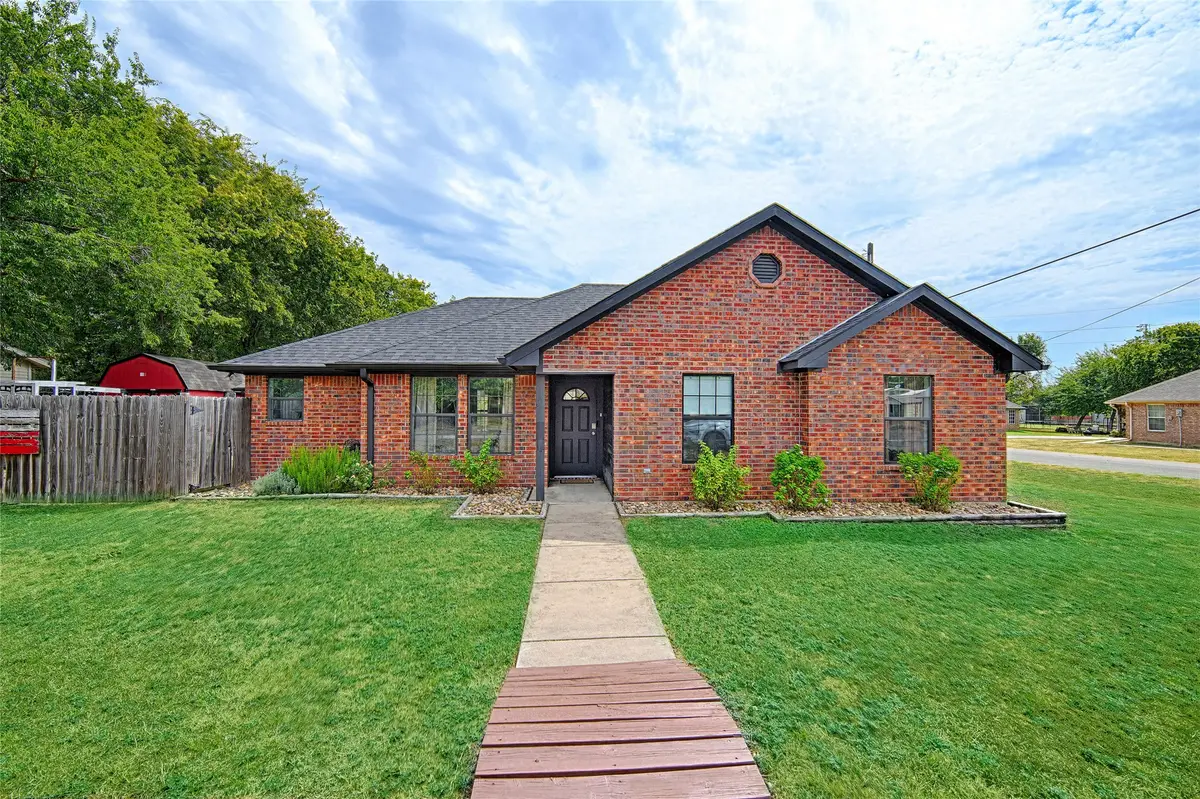 1102 14th Street, Honey Grove, TX 75446 - #1