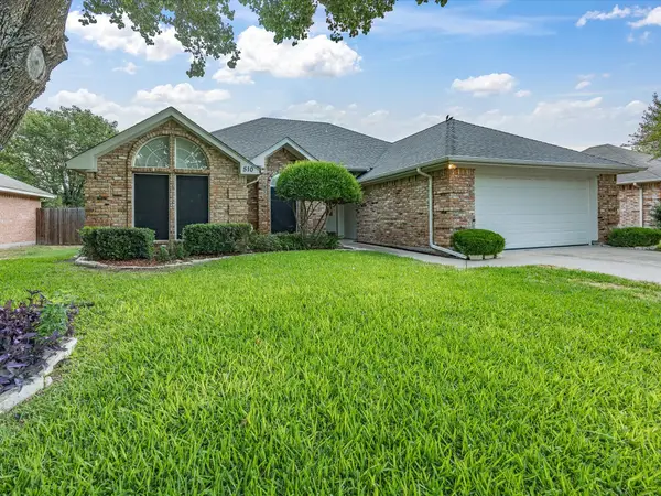 510 Hanover Drive, Waxahachie, TX 75165