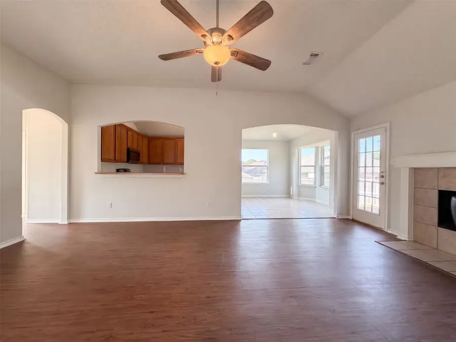 9 Fern Oak Court, Mansfield, TX 76063 - #3