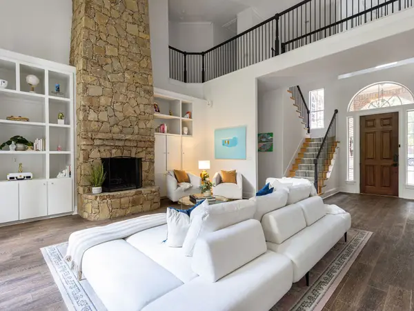 5832 Forest Bend Place, Fort Worth, TX 76112