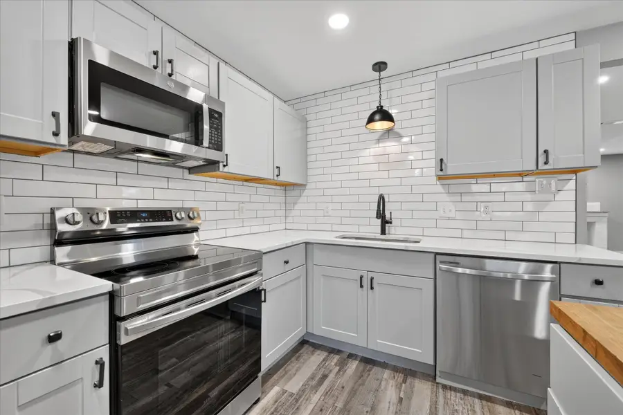 2802 El Capitan Drive, Dallas, TX 75228 - #2