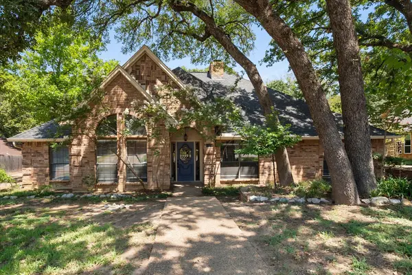 3803 Marine Court, Arlington, TX 76016