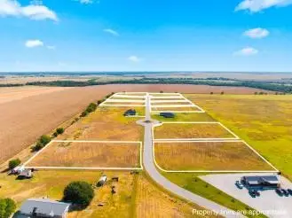 103 Pr 711, Lott, TX 76656 - #1