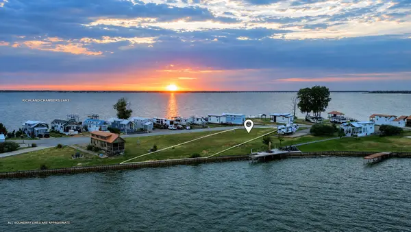 6447 Peninsula Road, Kerens, TX 75144