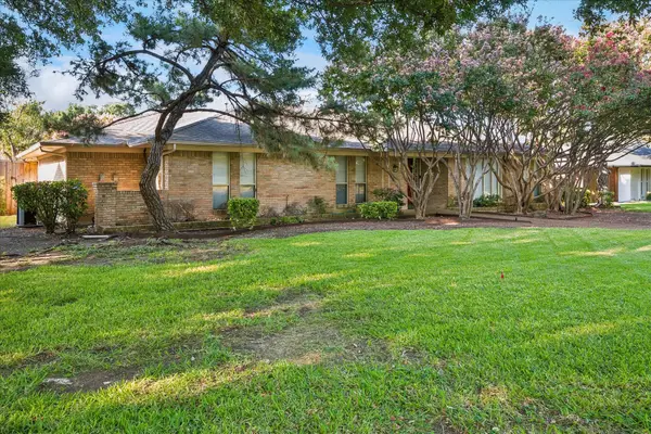 4108 Myerwood Lane, Dallas, TX 75244