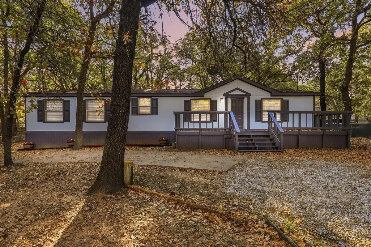 4631 Lyndi Lane, Granbury, TX 76049 - #1