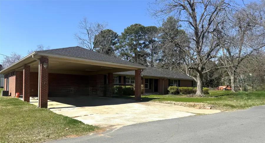304 6th Street Nw, Springhill, LA 71075 - #2