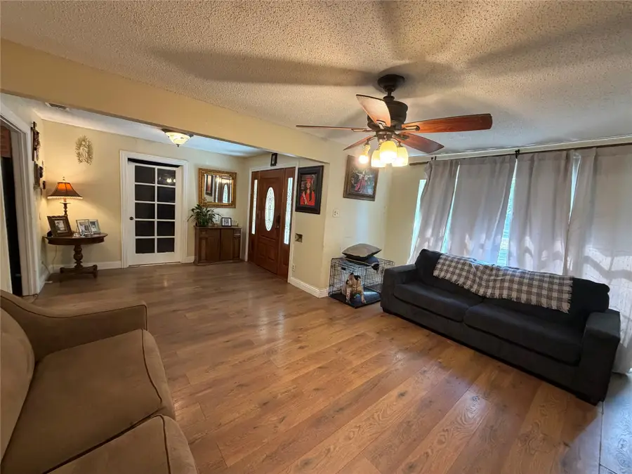 1333 Springlake Drive, Dallas, TX 75217 - #3