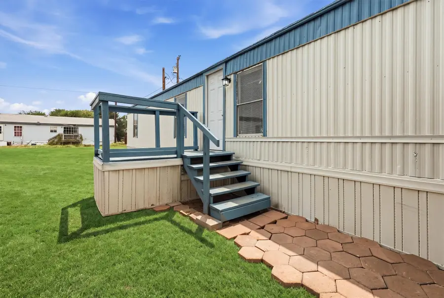 904 Flamingo Road, Granbury, TX 76049 - #3