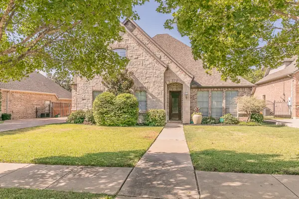 8649 Wishing Tree Lane, North Richland Hills, TX 76182