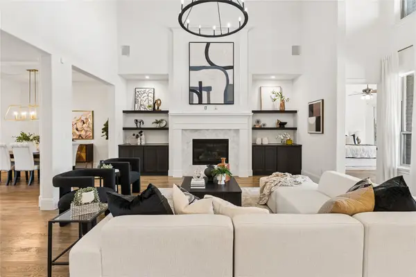 10215 Blackenhurst Lane, Frisco, TX 75033
