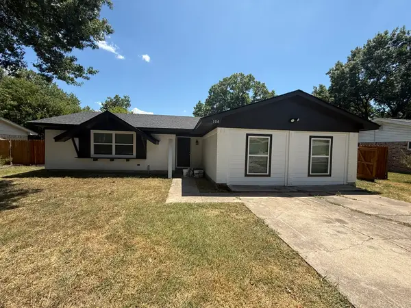 104 Indian Court, Waxahachie, TX 75165