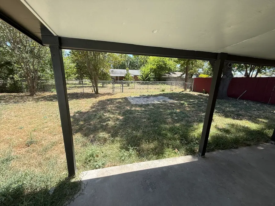 104 Indian Court, Waxahachie, TX 75165 - #3