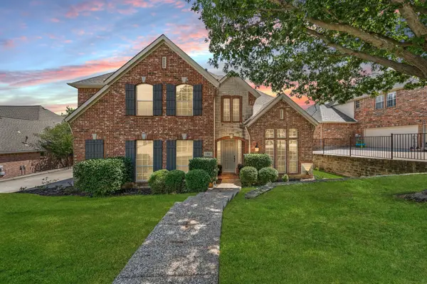 709 Lakeway Drive, Keller, TX 76248