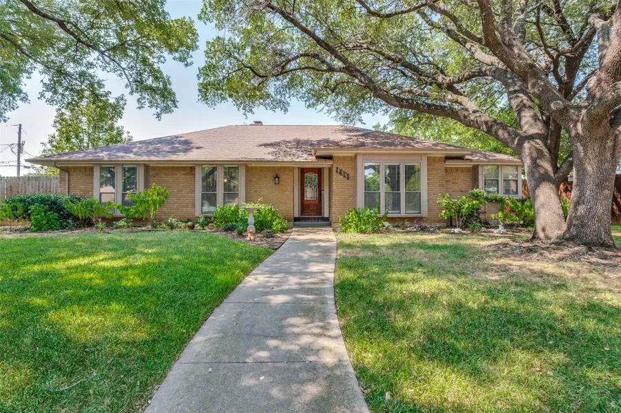 2413 Pearwood Court, Grand Prairie, TX 75050 - #2
