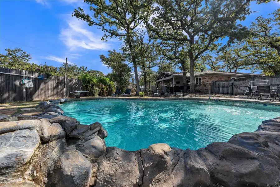 5511 Marshfield Court, Arlington, TX 76016 - #2