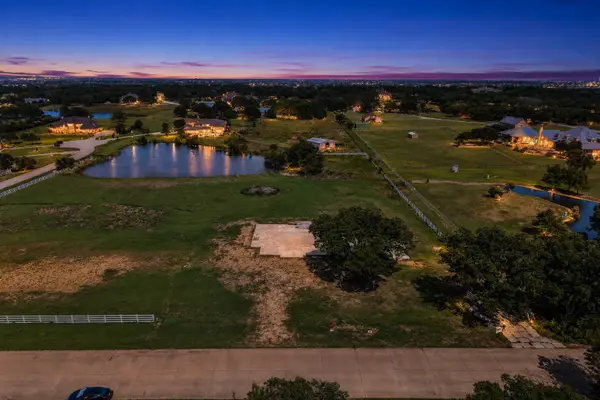 1181 Fox Run, Bartonville, TX 76226