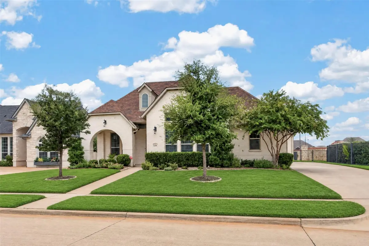 1320 Amsterdam Court, Granbury, TX 76048 - #1