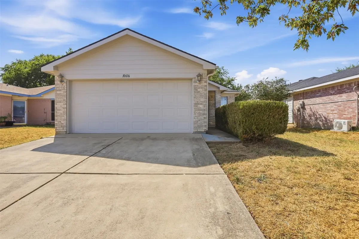 10616 Shadywood Drive, Fort Worth, TX 76140 - #1