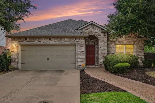 5896 Vista Heights Lane, Grand Prairie, TX 75052