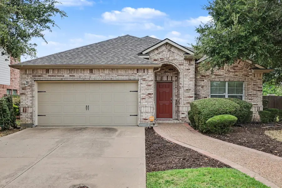 5896 Vista Heights Lane, Grand Prairie, TX 75052 - #2