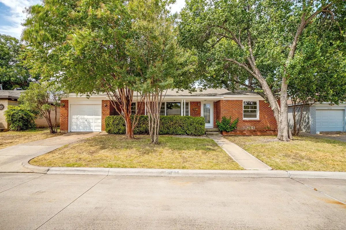 5736 Tracyne Drive, Westworth Village, TX 76114 - #1