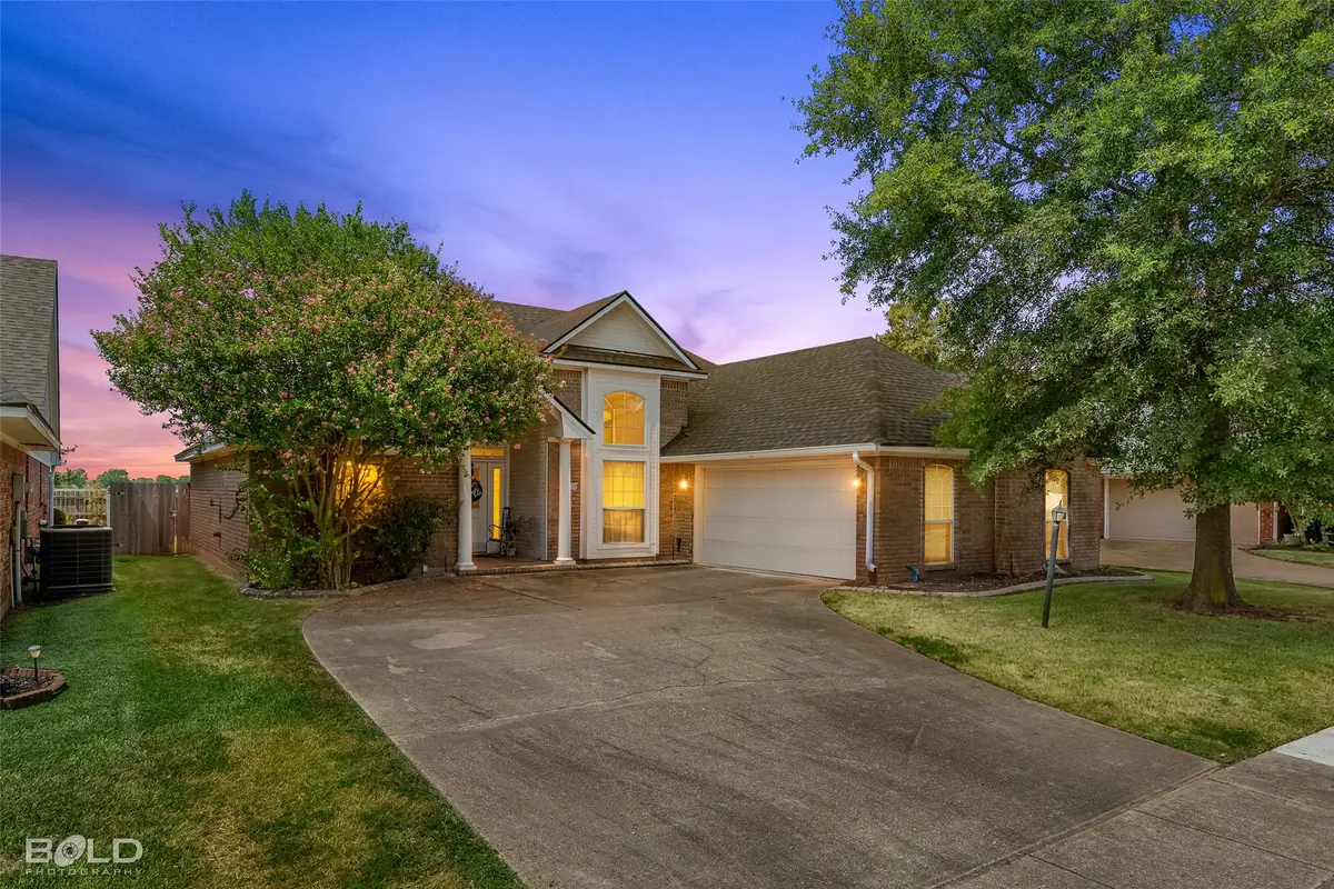 2309 W Belle Haven Drive, Bossier City, LA 71111 - #1